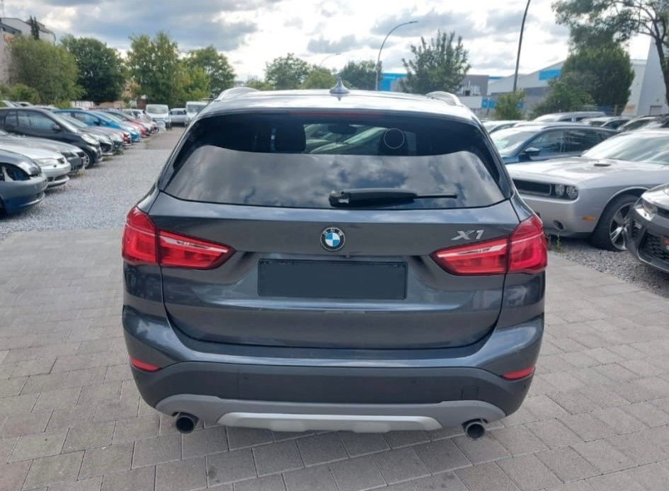 BMW X1-XDrive 2.8i/231cp,