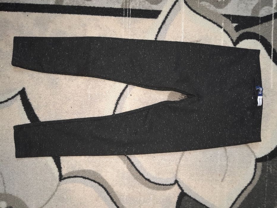 Запазени дрехи за момиче