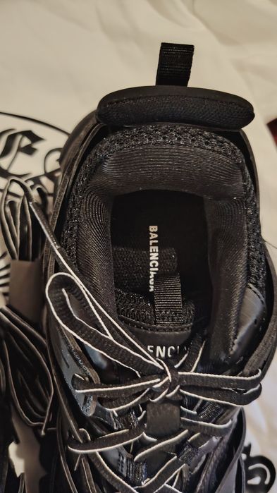 Balenciaga tracks