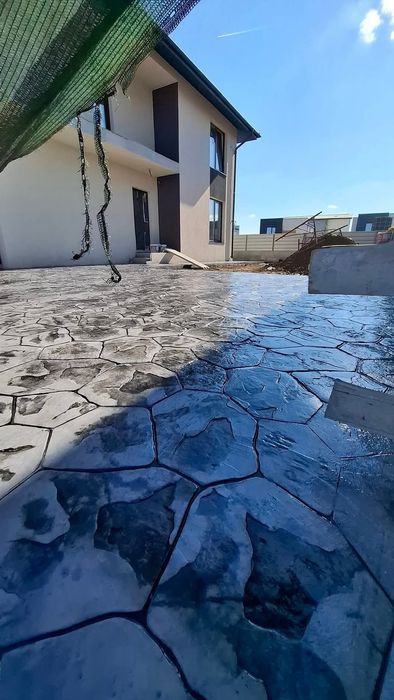 Pavele si Beton amprentat  90 lei mp