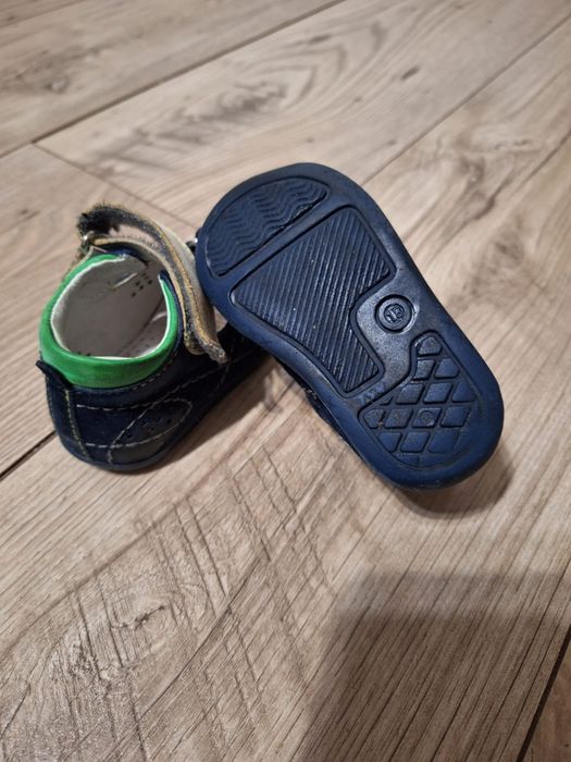 Vând sandale din piele ortopedice nr 18 Baby Avus