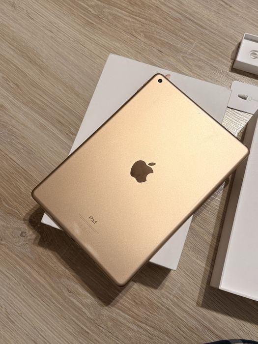 iPad 7 (10.2”) 32GB Wi-Fi + Apple Pencil Gen 1 NOU în cutie