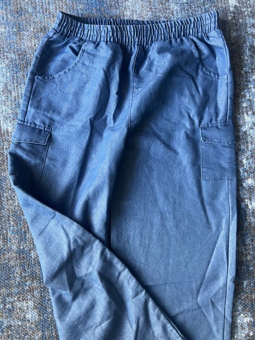Vand pantaloni subtiri noi Vince Camuto