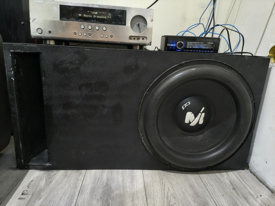 Subwoofer deafbonce