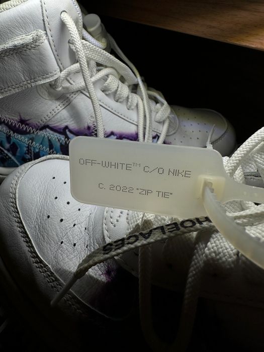 Vand Nike Air Force 1 mid OFF White Graffiti