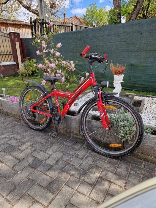 Vand doua biciclete