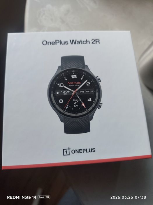 OnePlus Watch 2R чисто нов, не отварян