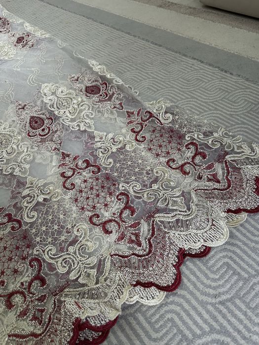 Продам тюль отличном состояний .