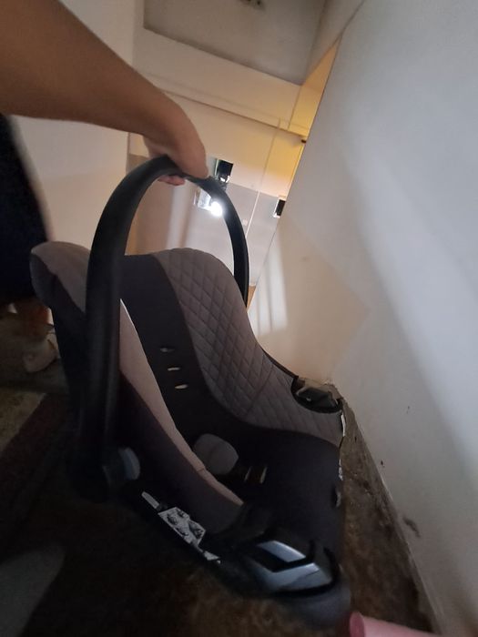 Детское автокресло