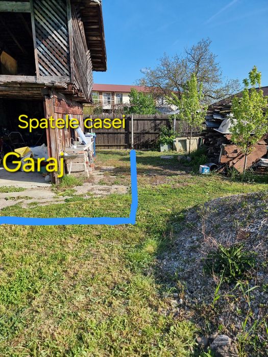 Vând casă în orașul Titu  

 Situată la strada principală Pitești București

Compartimentare:
  2 dormitoare