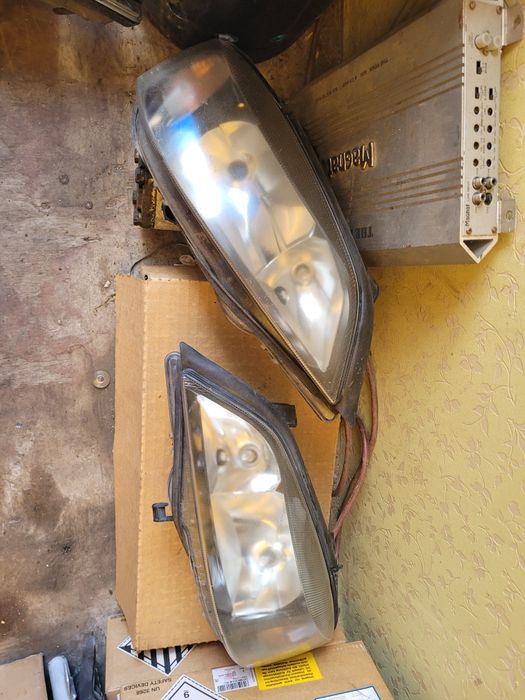 Far stanga dreapta opel astra g