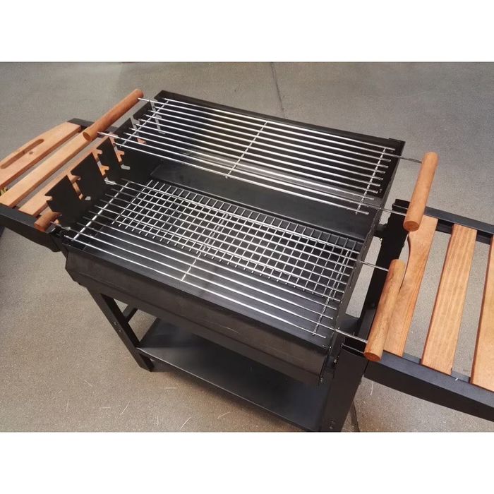 Барбекю/Скара на дървени въглеща Tarrington House