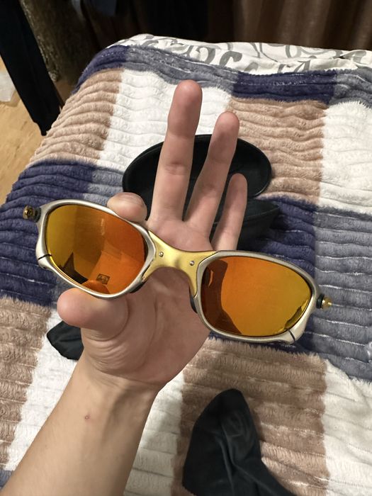 Продам очки Oakley