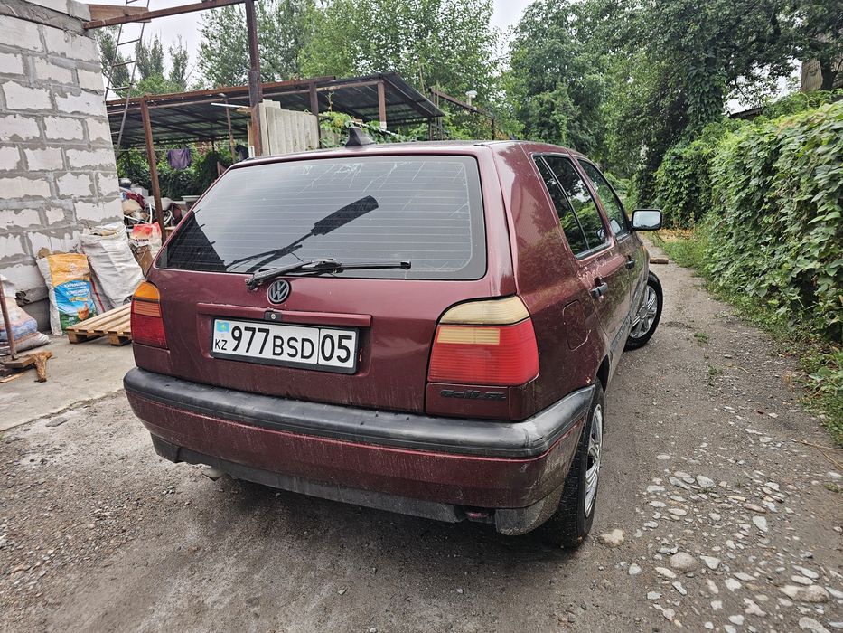 Продам Golf 3 1.8 моно