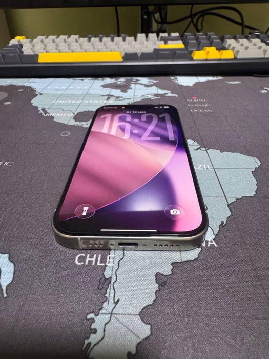 Iphone 16 pro 128 GB natural sim