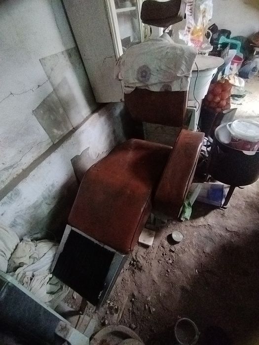 Продается надёжноё стомотлогическое кресло то есть установка УС-01-100