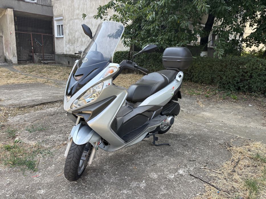 Scuter Malaguti Madison 125