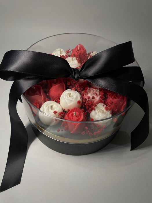 Flori ceară aranjamente