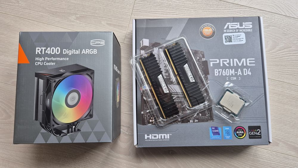 Kit i7-14700 cu placa de baza B760 si 32GB DDR4-3200 Corsair