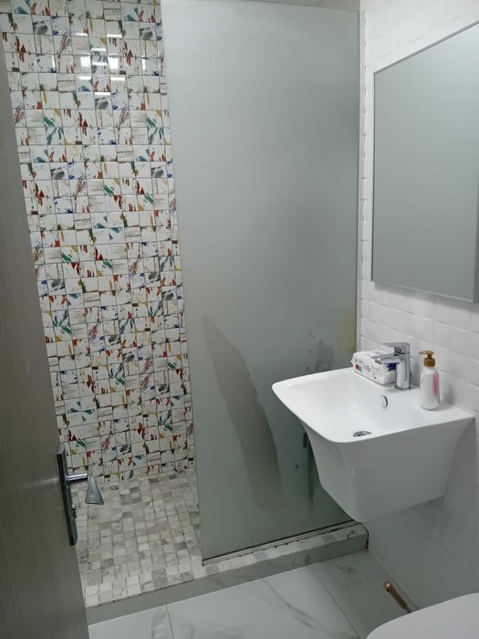 De inchiriat,apartament 2 camere,decomandat
