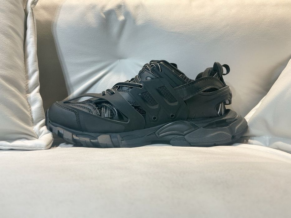 Adidasi Balenciaga Track Black / Premium / 2026