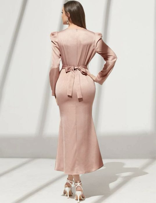 Rochie eleganta.