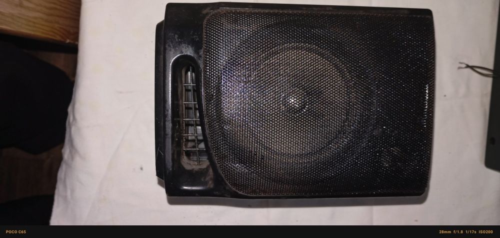 Музыкальная колонка SONY