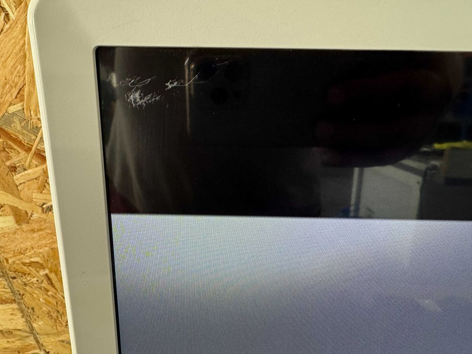 Телевизор и саундбар - LG 28inch / smart / сет2