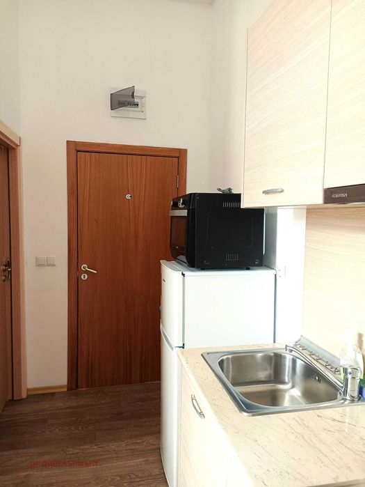 Дава се под наем Двустаен апартамент в к.к. Слънчев бряг - 52 кв.м за 178.5 € - Снимка #8