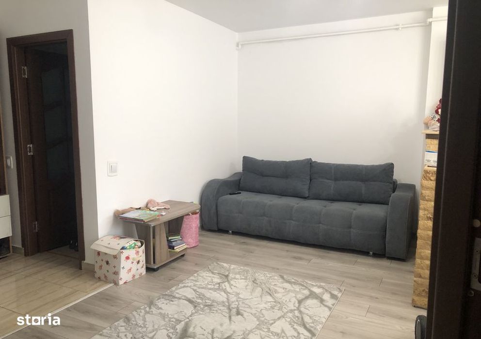 Apartament de 2 Camere, 54mp, Etaj Intermediar, Zona Urusagului — fotografia 3