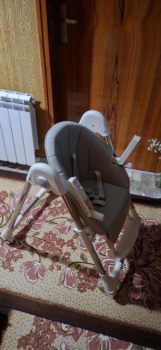 Детски стол за хранене