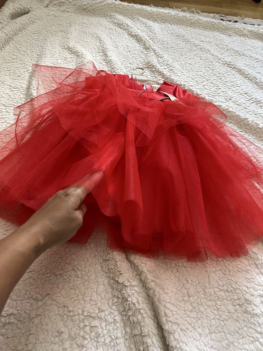 Новое детское платье с биркой