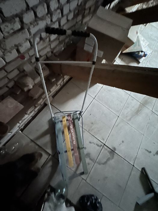 Продам санки 6 тысяч