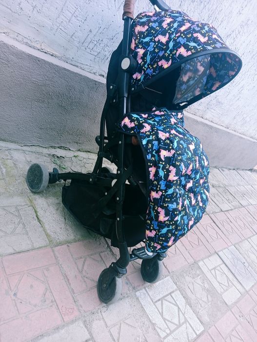 Продам детскую коляску