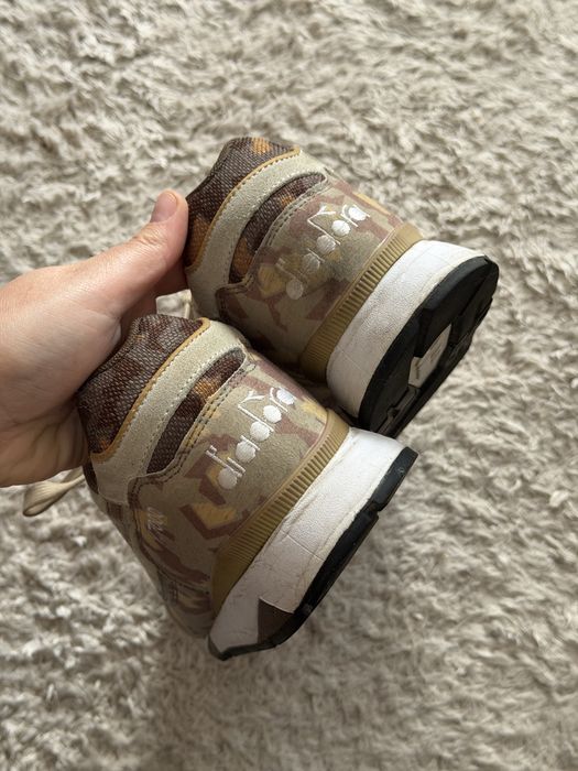 Sneakers Diadora v7000 army cammo bej maro de toamna Mojave Desert