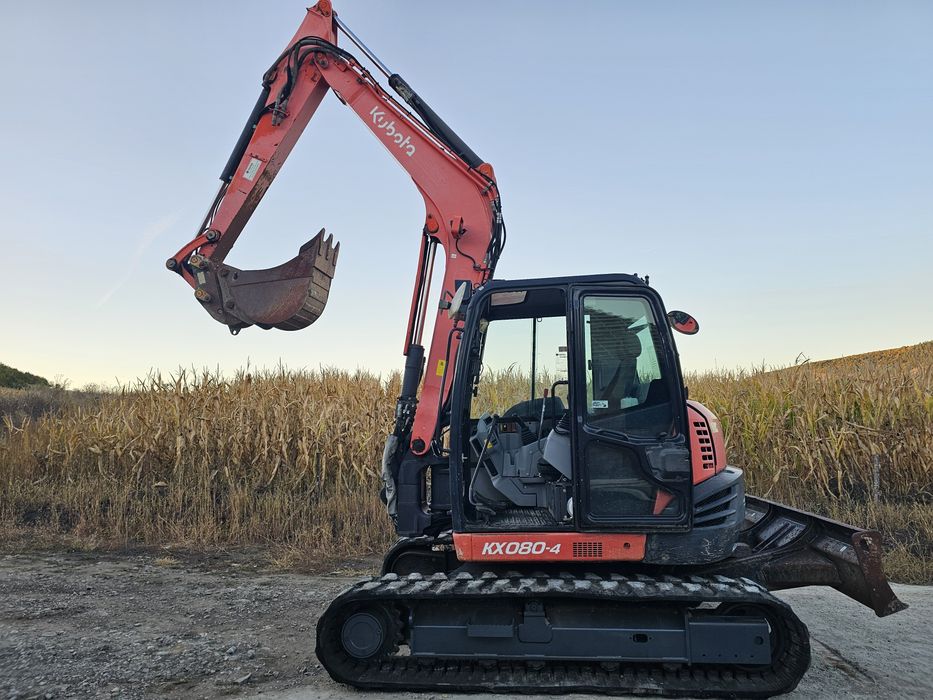 Excavator kubota kx 080-4 8 tone