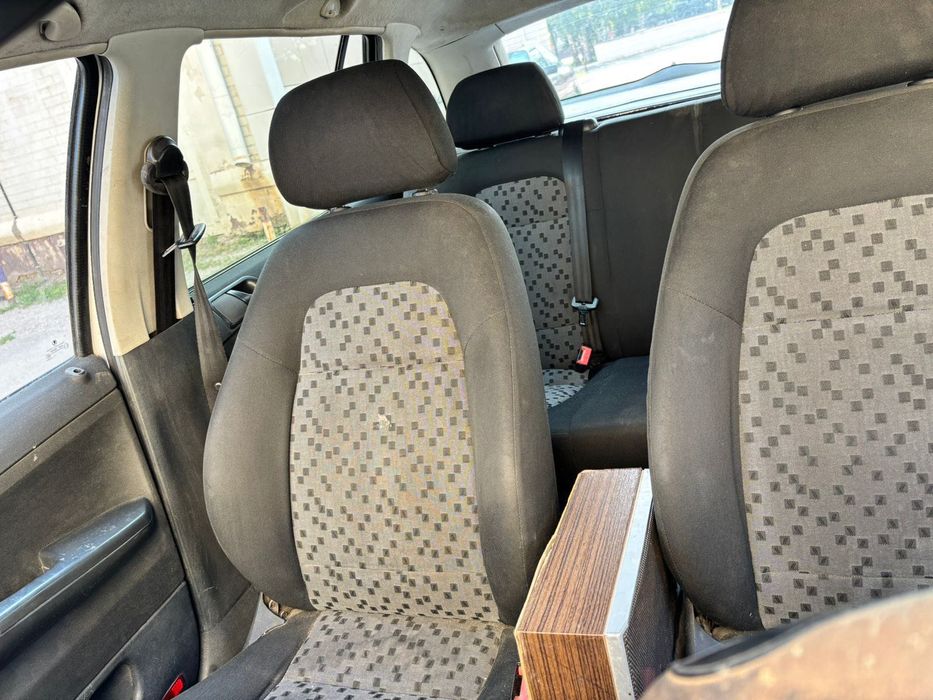 Машина Skoda Fabia