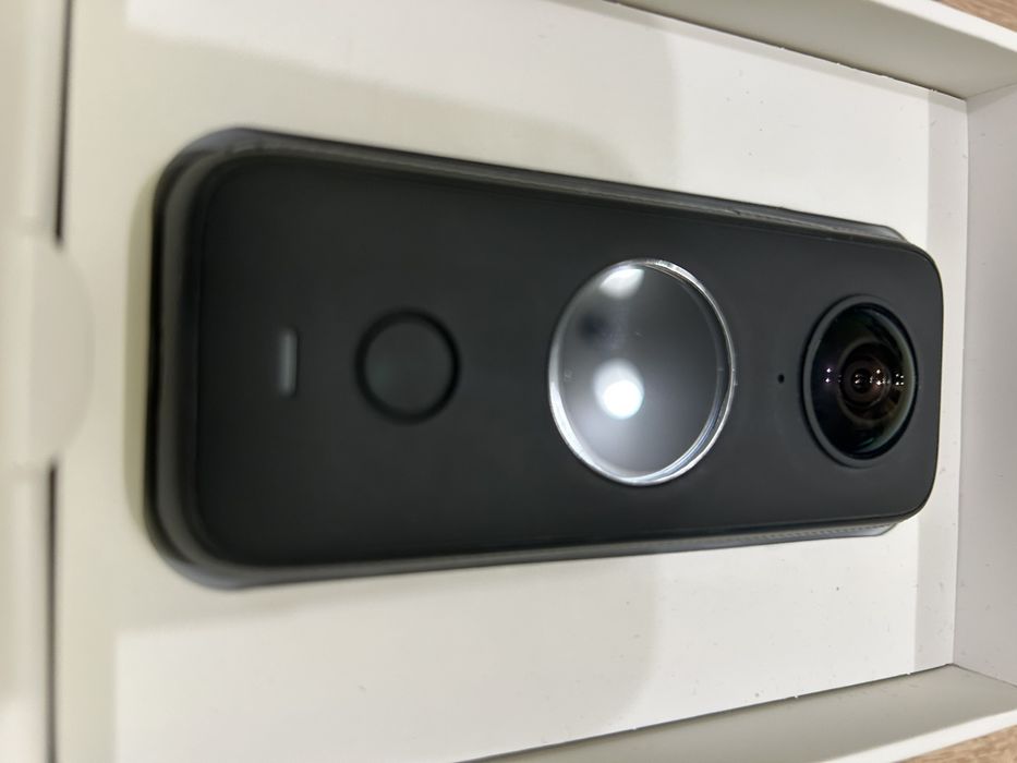 Insta360 x2 + аксесоари