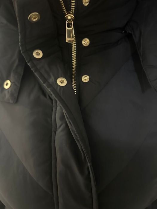 Продаю оригинал! Куртка pinko!