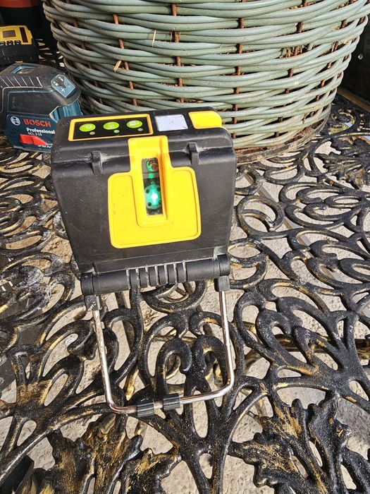 Laser ironside cu lumina verde