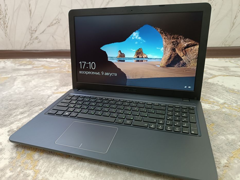 НОУТБУК Asus Core i7 / Современный.
