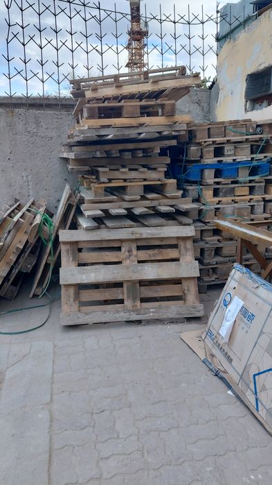 Продаются поддоны