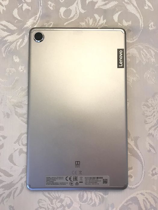 Таблет Lenovo TB-8505X