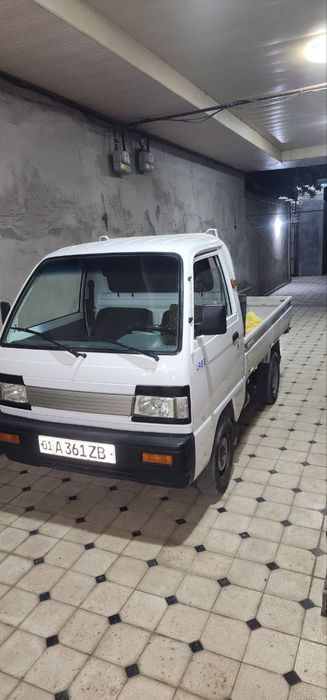 YUK TASHISH XIZMATI Labo Piramidayam bor Строймусор Грузоперевозка