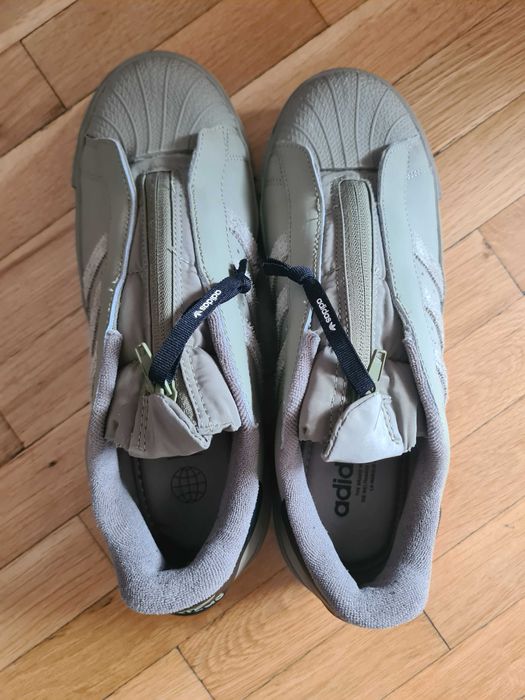 Лимитирани кецове Adidas Superstar Bonega X