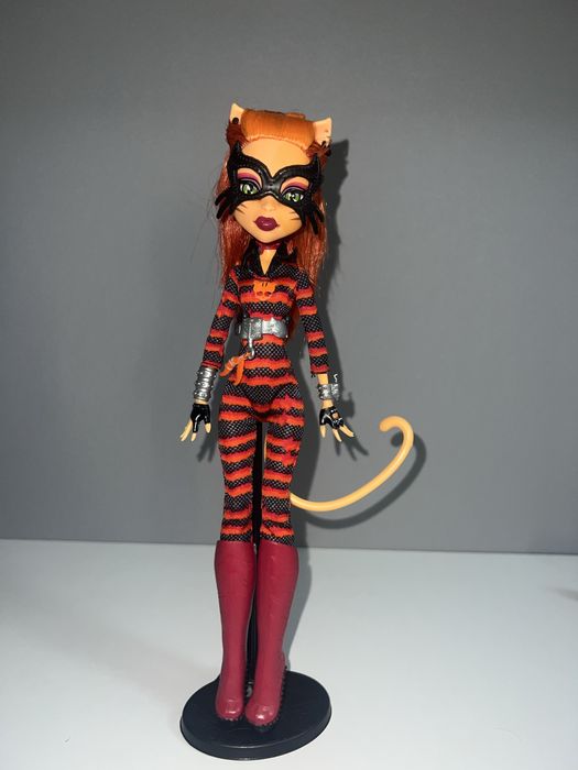 Продам куклу монстер хай. Торалей катастрофа