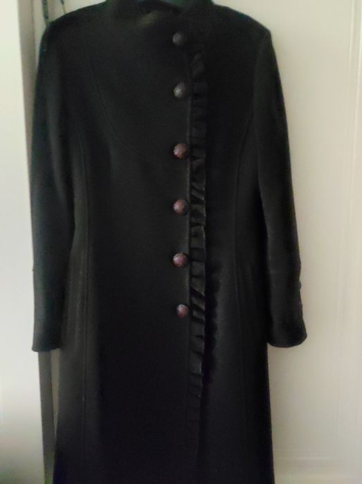 Демисезонное пальто