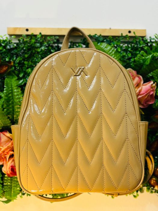 Бежова раница Verde