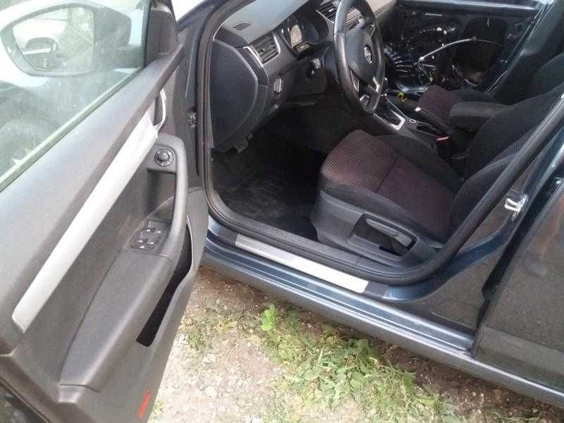 Шкода октавия 1.6TDI DSG / Skoda Octavia 1.6TDI DSG на части