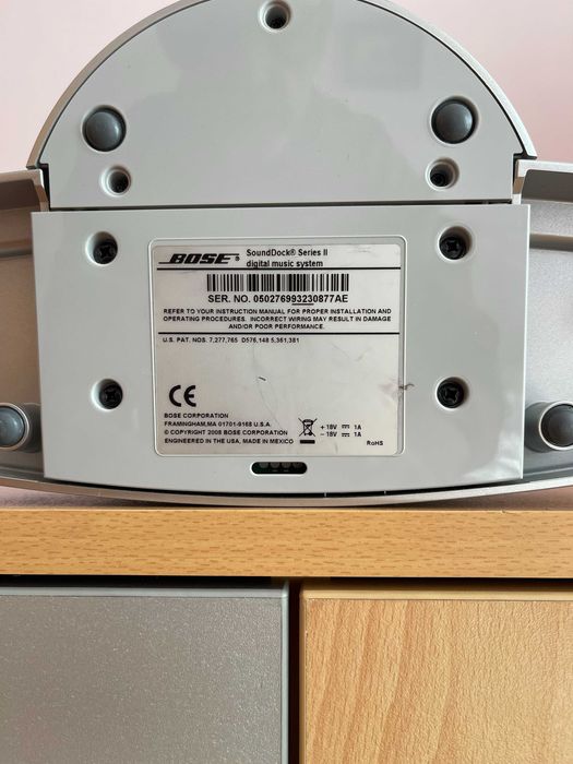 Bose SoudDock Series II music system